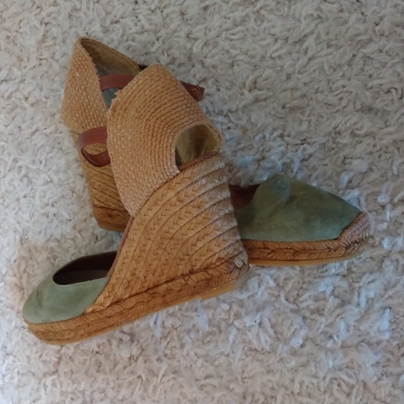 Ateliers Made In Spain Espadrilles Shoes. - Picture 6 of 9